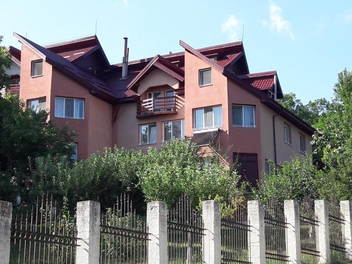 Casa Lorena Sarata-Monteoru Bagian luar foto