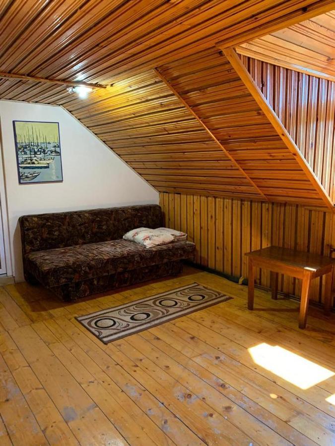 Casa Lorena Sarata-Monteoru Bagian luar foto