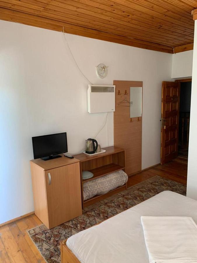 Casa Lorena Sarata-Monteoru Bagian luar foto